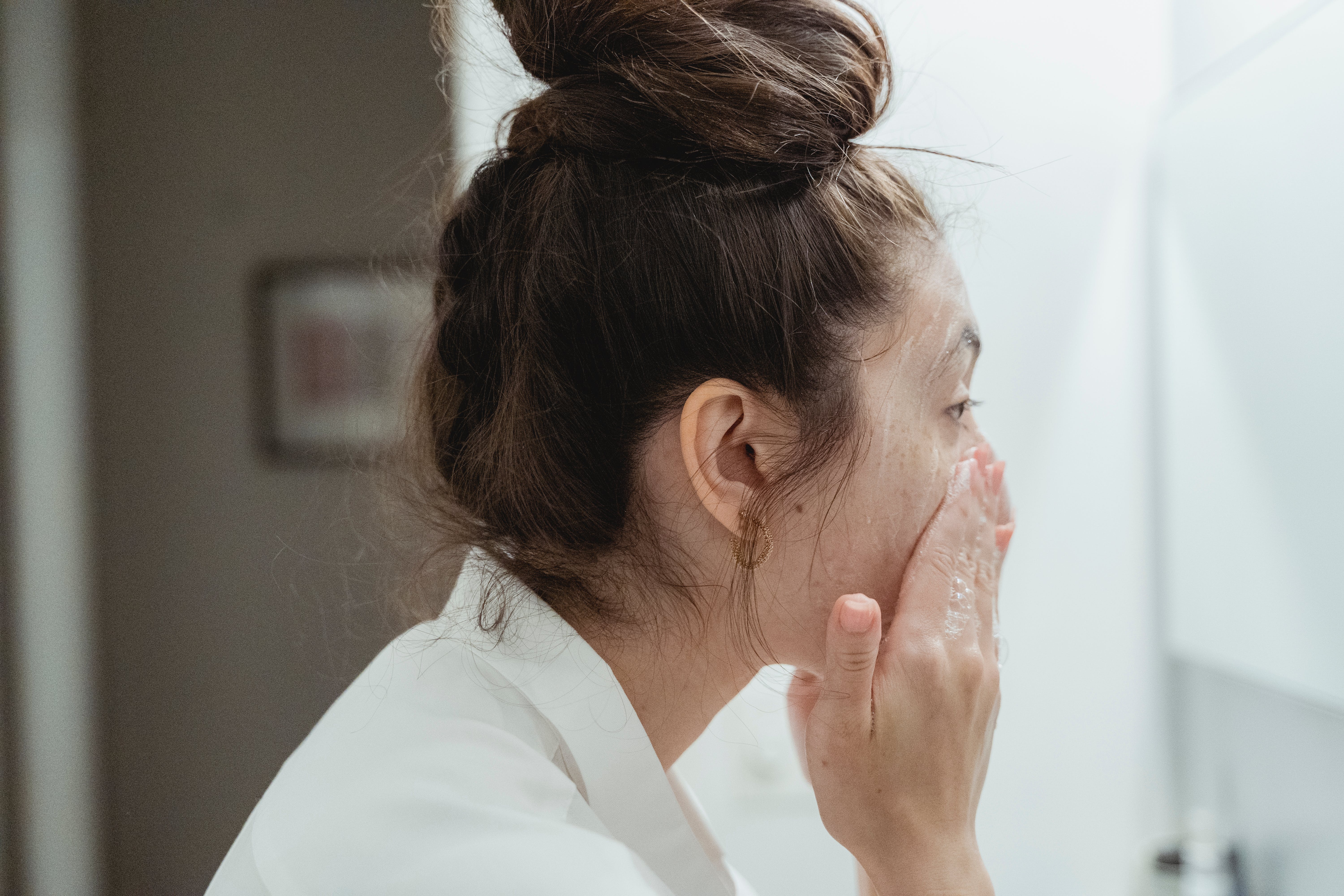 Face Wash and Cleanser Recommendations You Should Buy For Your Daily Skincare Routine